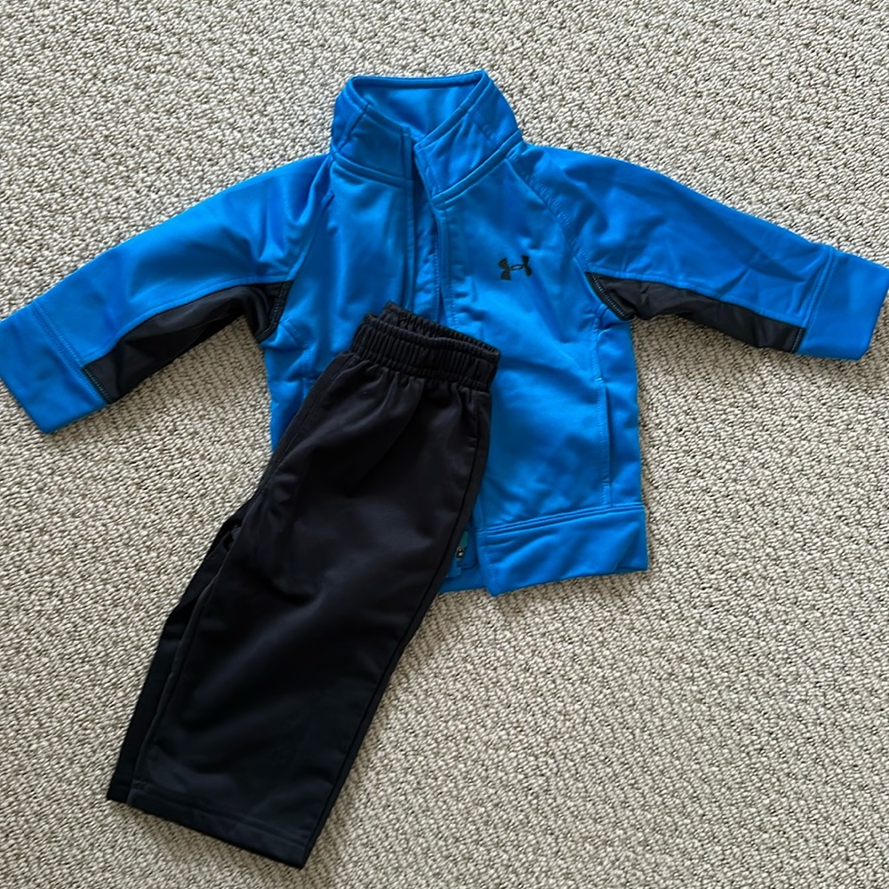 Under Armour Track Suit 12M